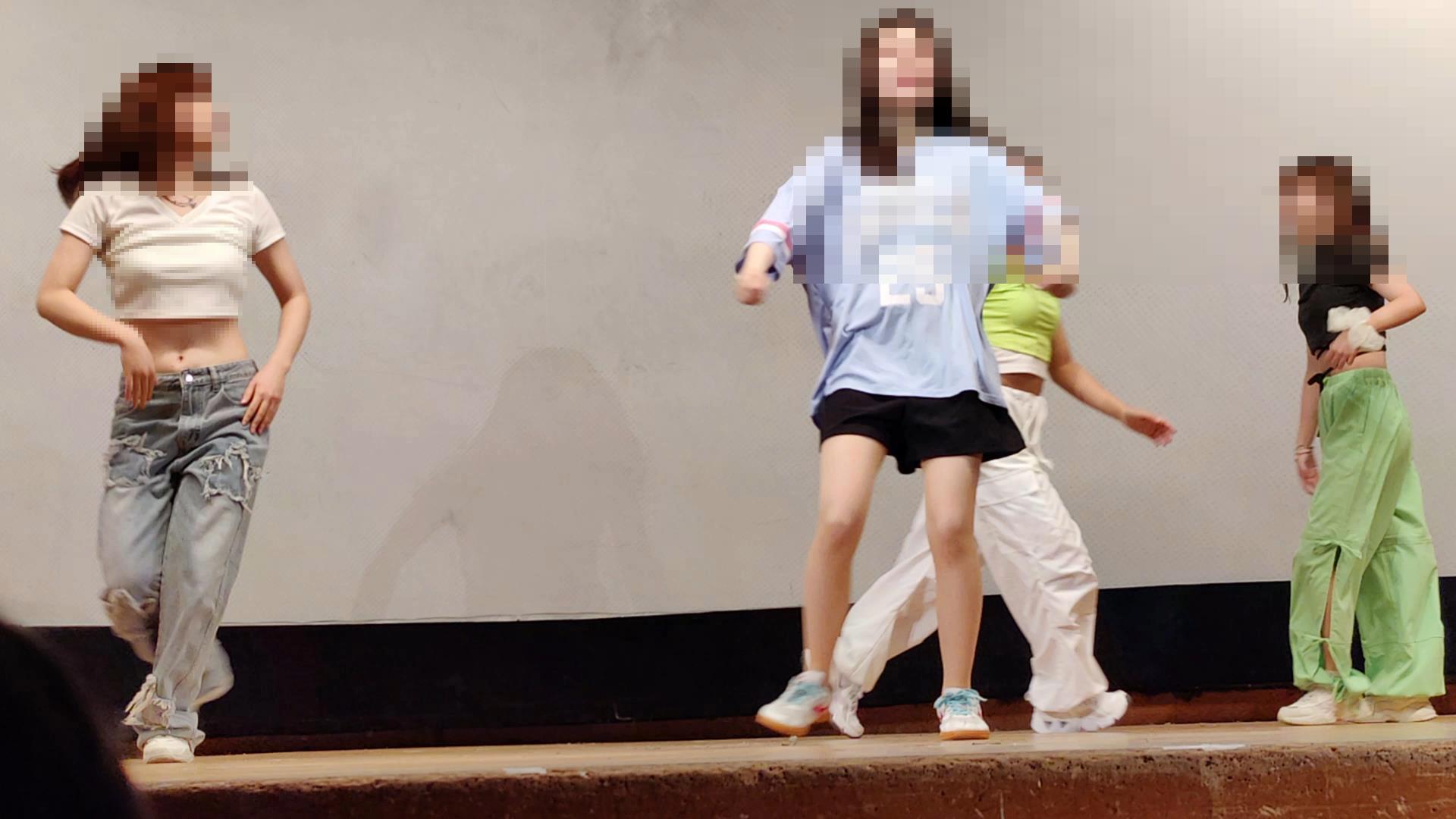 【再販】なにわガールズ1071【4K】衣装チェンジで思わぬハプニングも発生するのがええで！ええで！