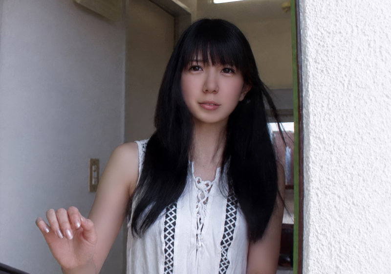 純朴妹系レイナちゃんの秘められた感度が炸裂！清楚な見た目と裏腹なS心を刺激するHimeMix最新作！